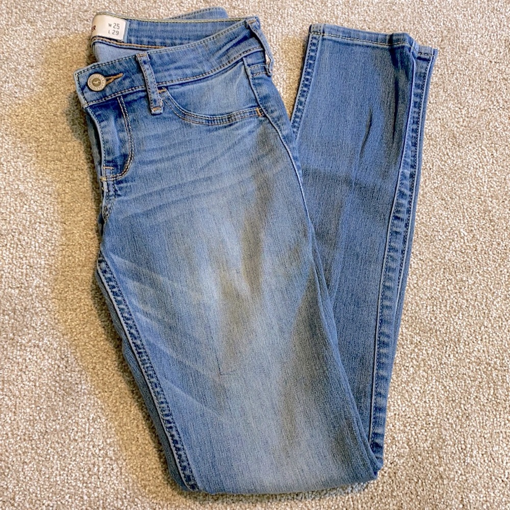 Hollister Skinny Jeans size 1r